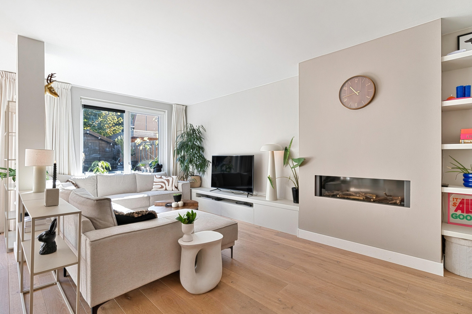 Tussenwoning te koop: Romanusweg 28, De Meern