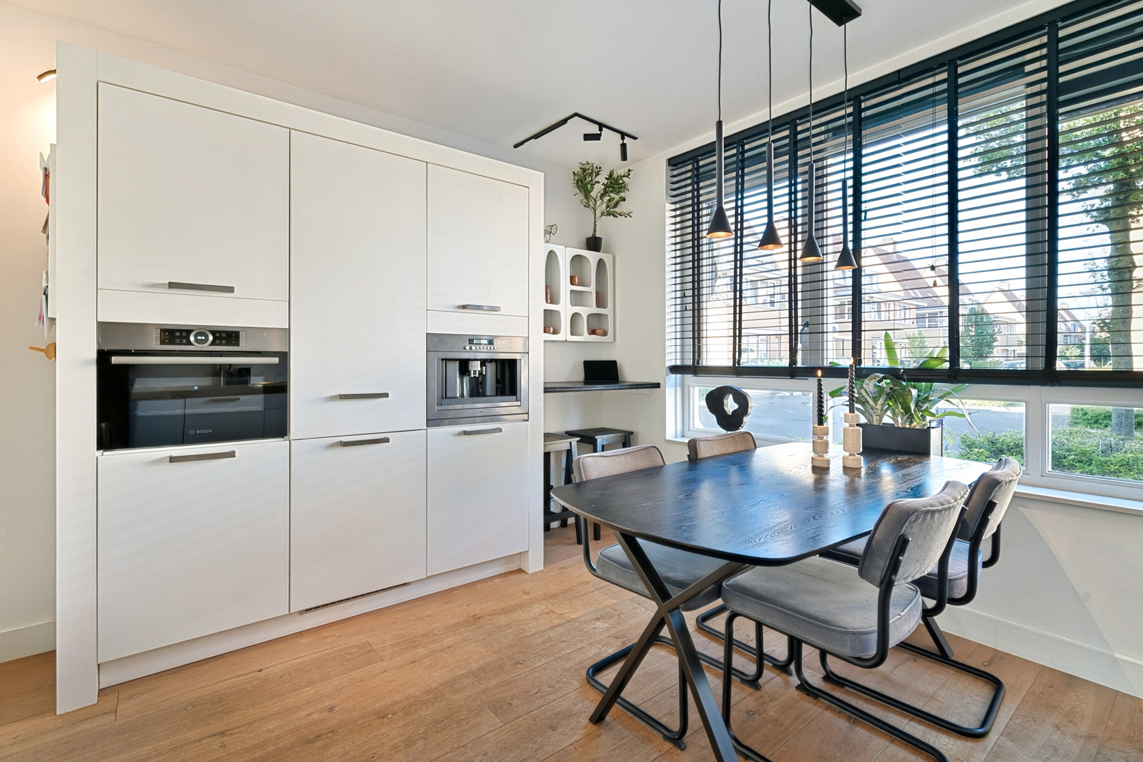Tussenwoning te koop: Romanusweg 28, De Meern