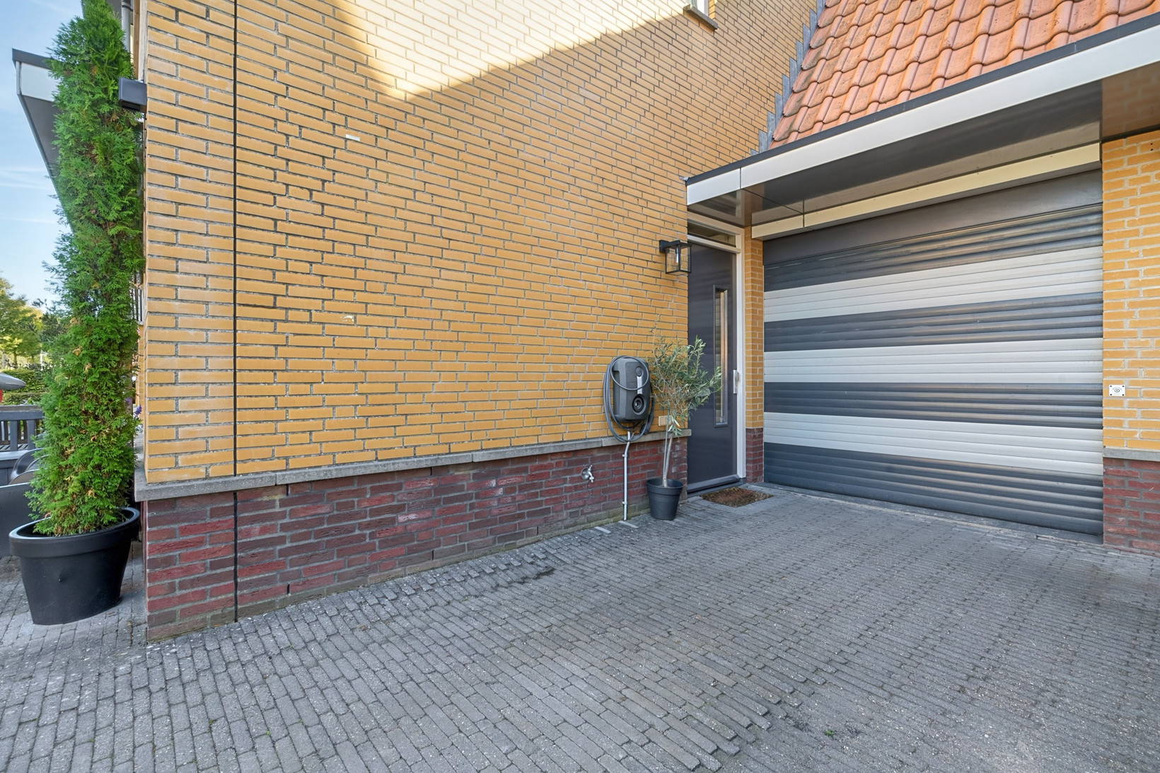 Tussenwoning te koop: Romanusweg 28, De Meern