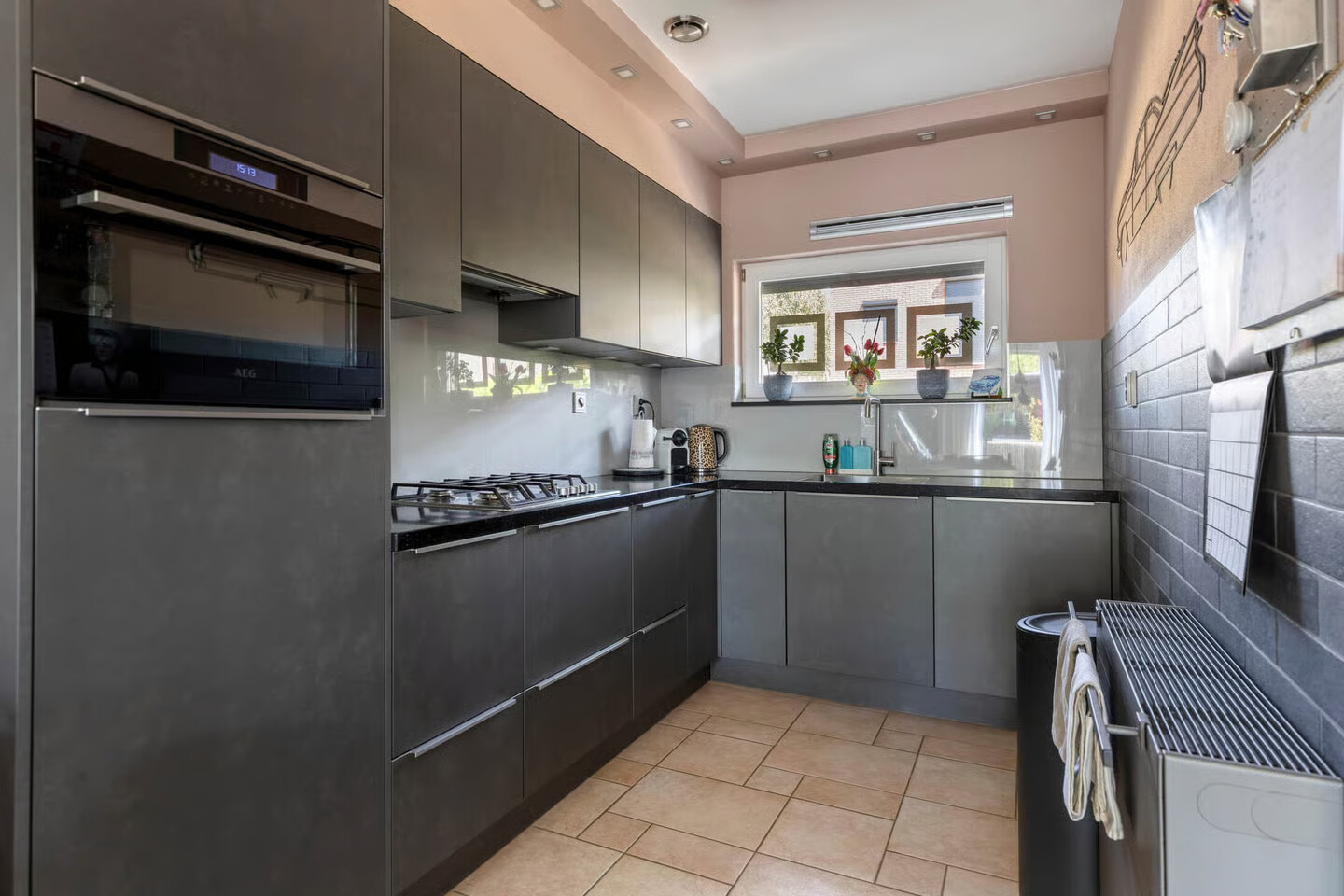 Hoekwoning te koop: trajanushof 11, De Meern