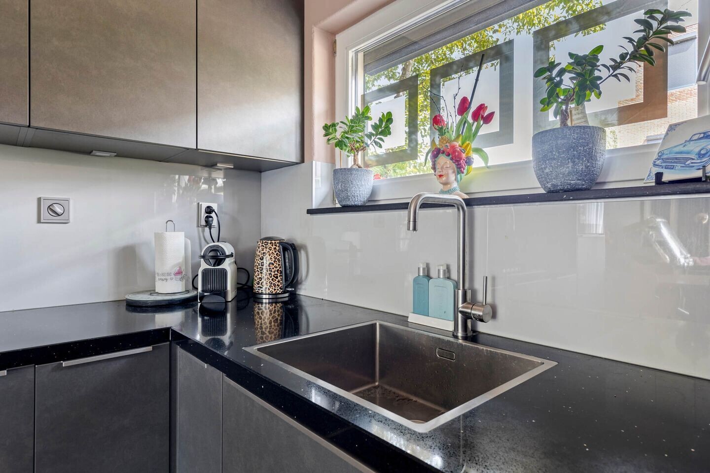 Hoekwoning te koop: trajanushof 11, De Meern