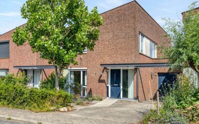 Geeuw 14