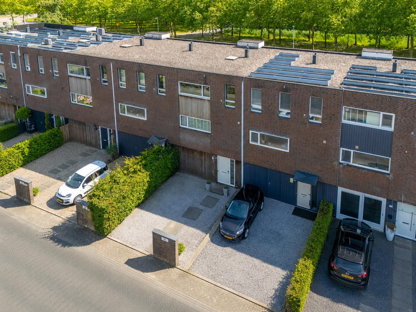 Tussenwoning te koop: Kortrijkpolder 92, De Meern