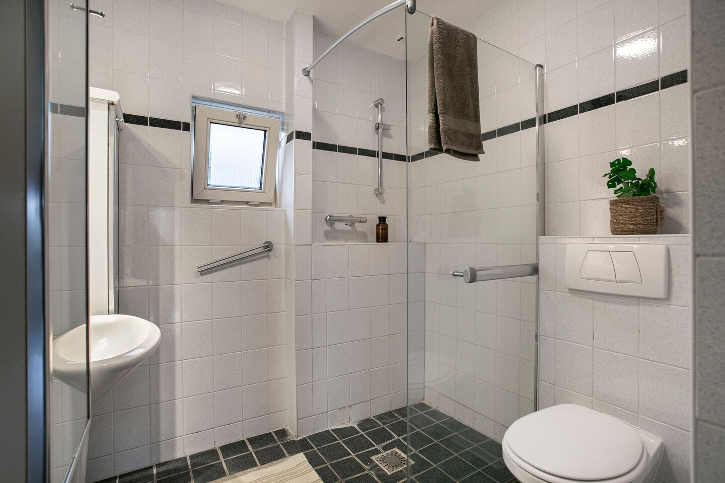 Tussenwoning te koop: Bovenpolder 49, De Meern
