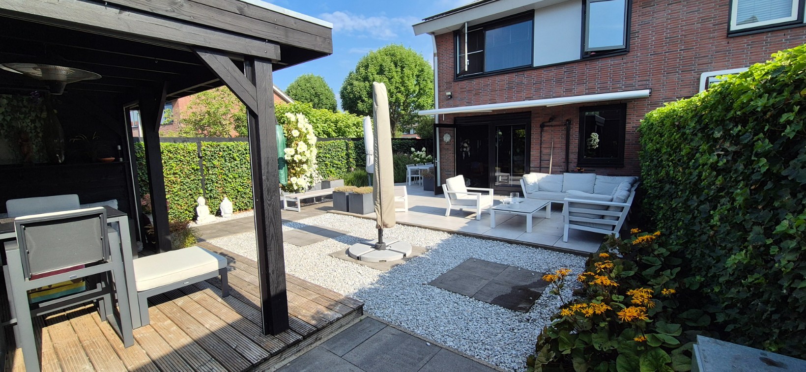 Hoekwoning te koop: De Milan Viscontilaan 98, De Meern