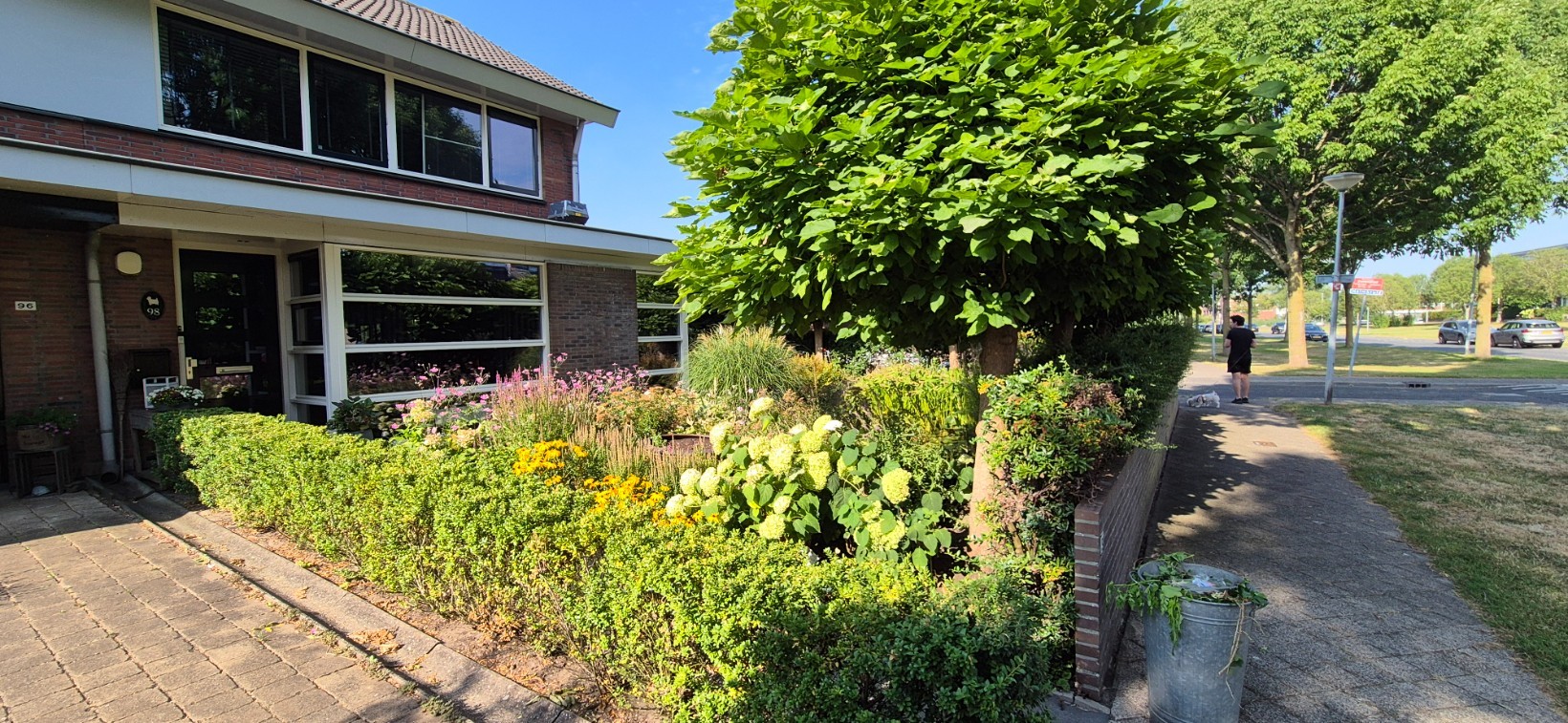 Hoekwoning te koop: De Milan Viscontilaan 98, De Meern