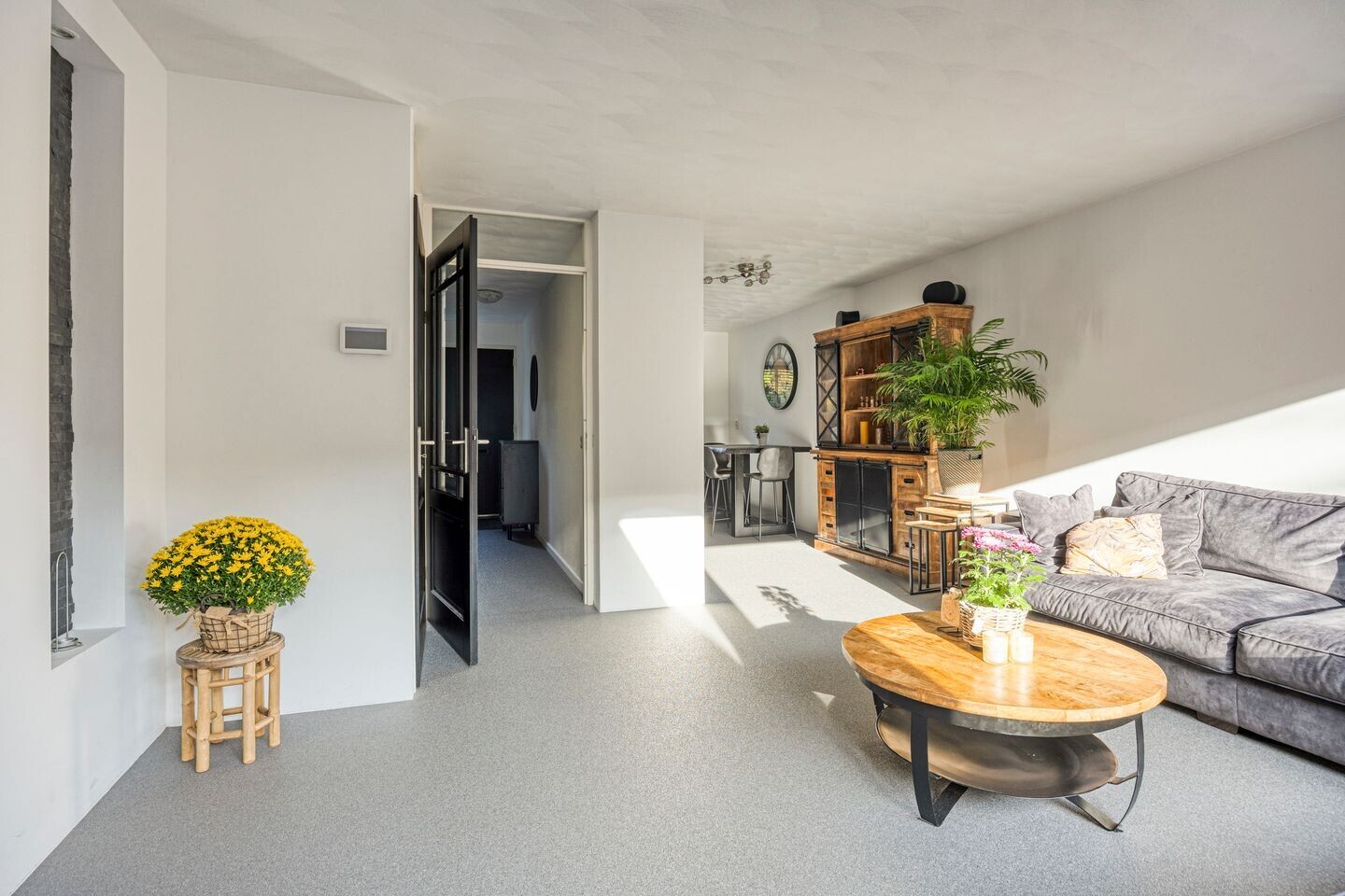 Tussenwoning te koop: kruiswortel 14, De Meern