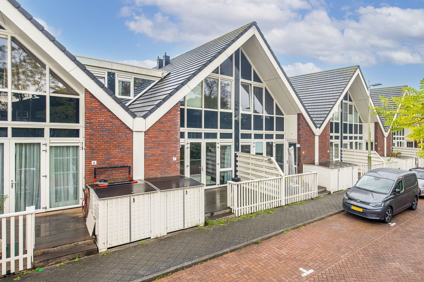 Tussenwoning te koop: Houtrakkade 7, De Meern