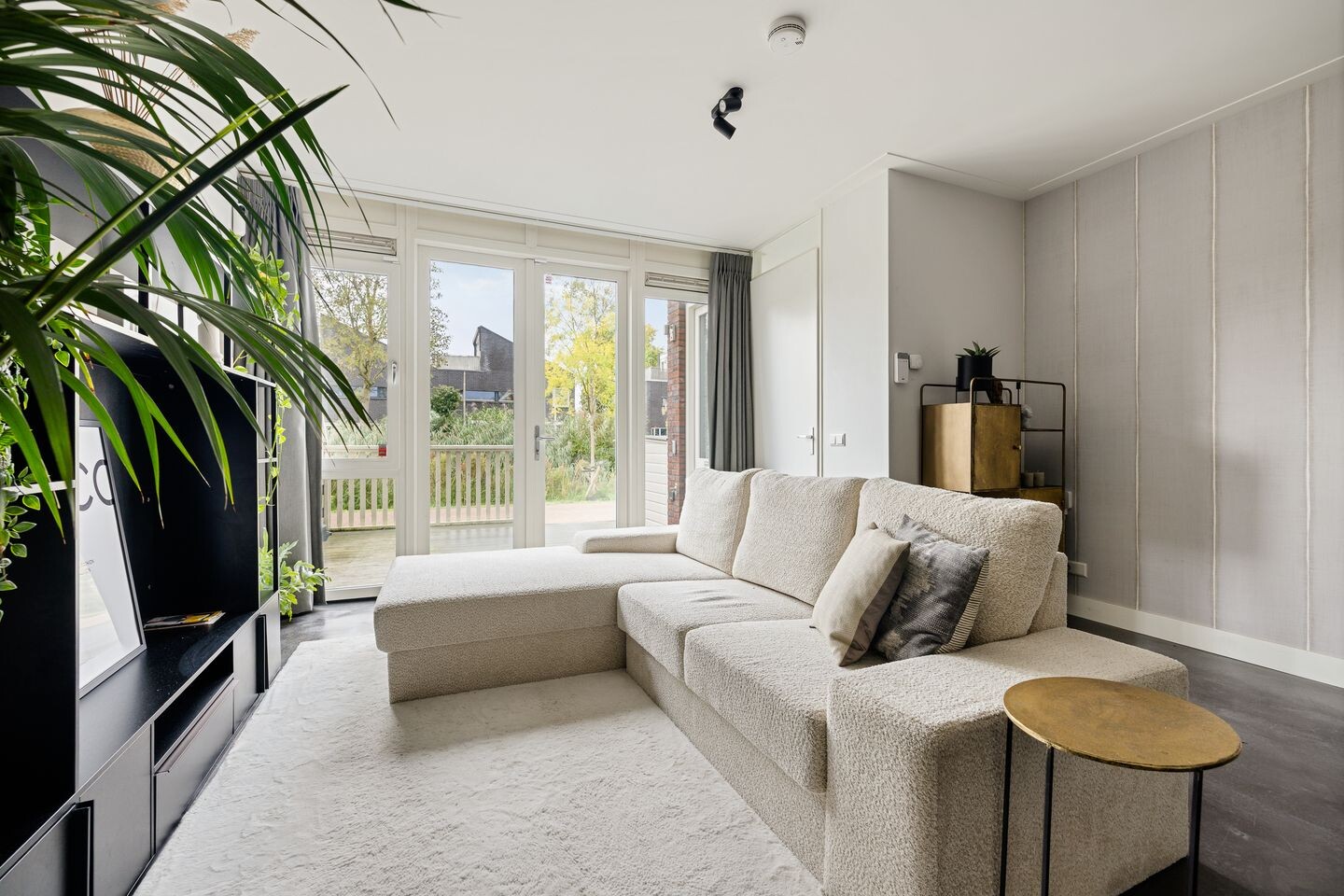 Tussenwoning te koop: Houtrakkade 7, De Meern