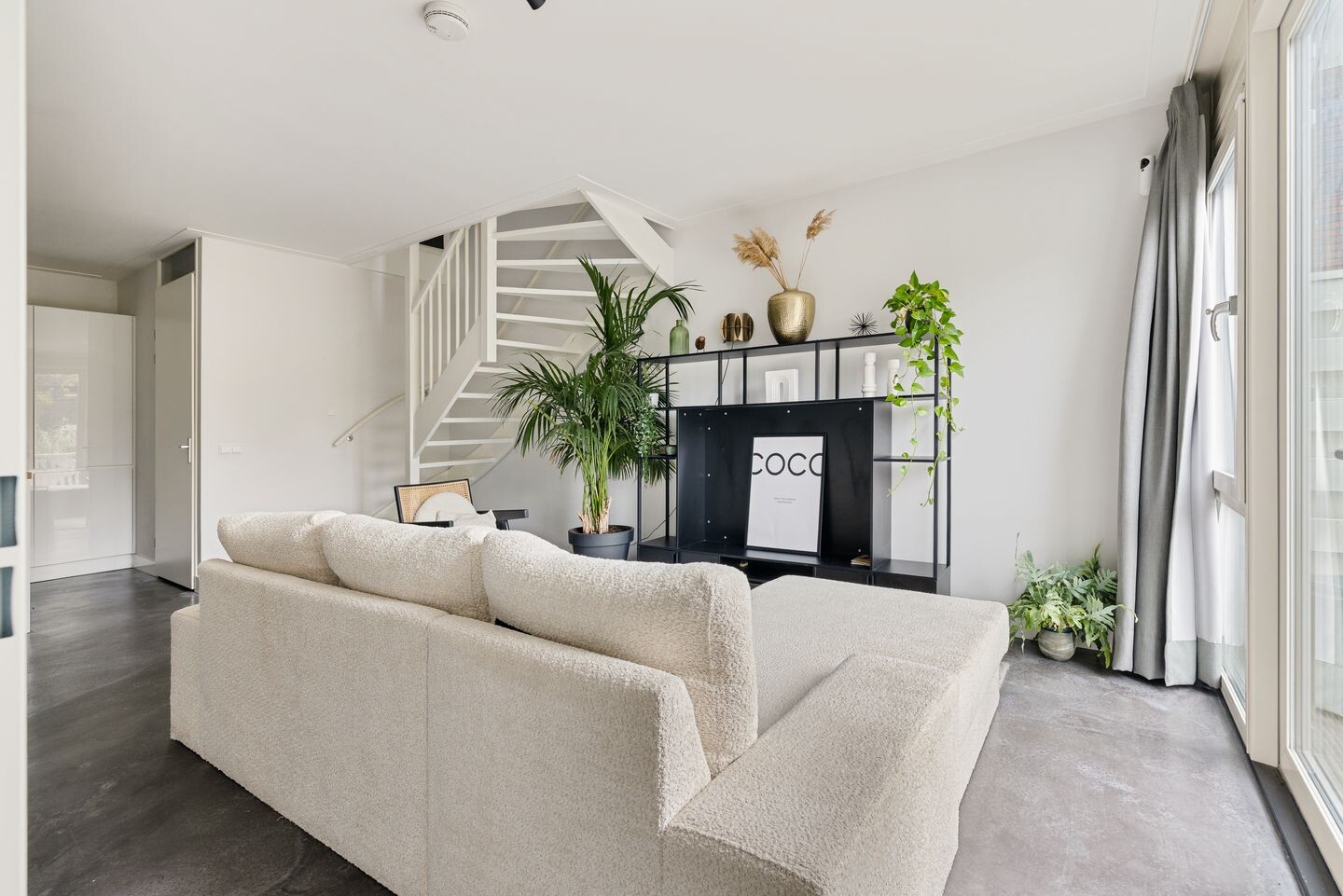 Tussenwoning te koop: Houtrakkade 7, De Meern