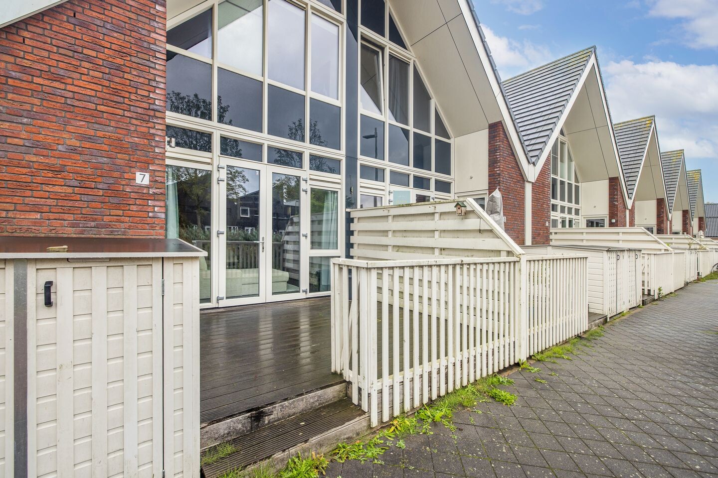 Tussenwoning te koop: Houtrakkade 7, De Meern