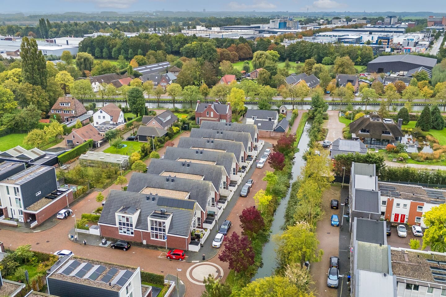 Tussenwoning te koop: Houtrakkade 7, De Meern