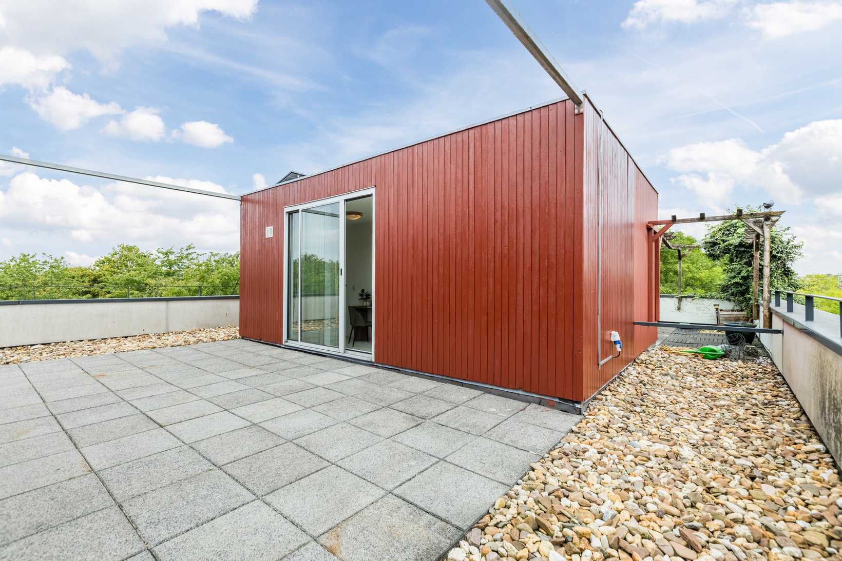 Tussenwoning te koop: Klifrakplantsoen 6, De Meern