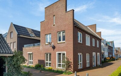 Gerrit Acht. 27
