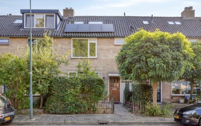 De Ruyterstraat 15
