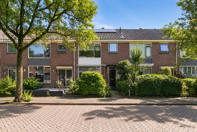 Evertsenstraat 8