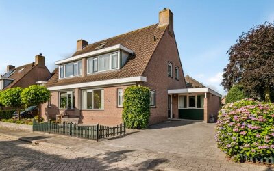 Hof van Waarder 2