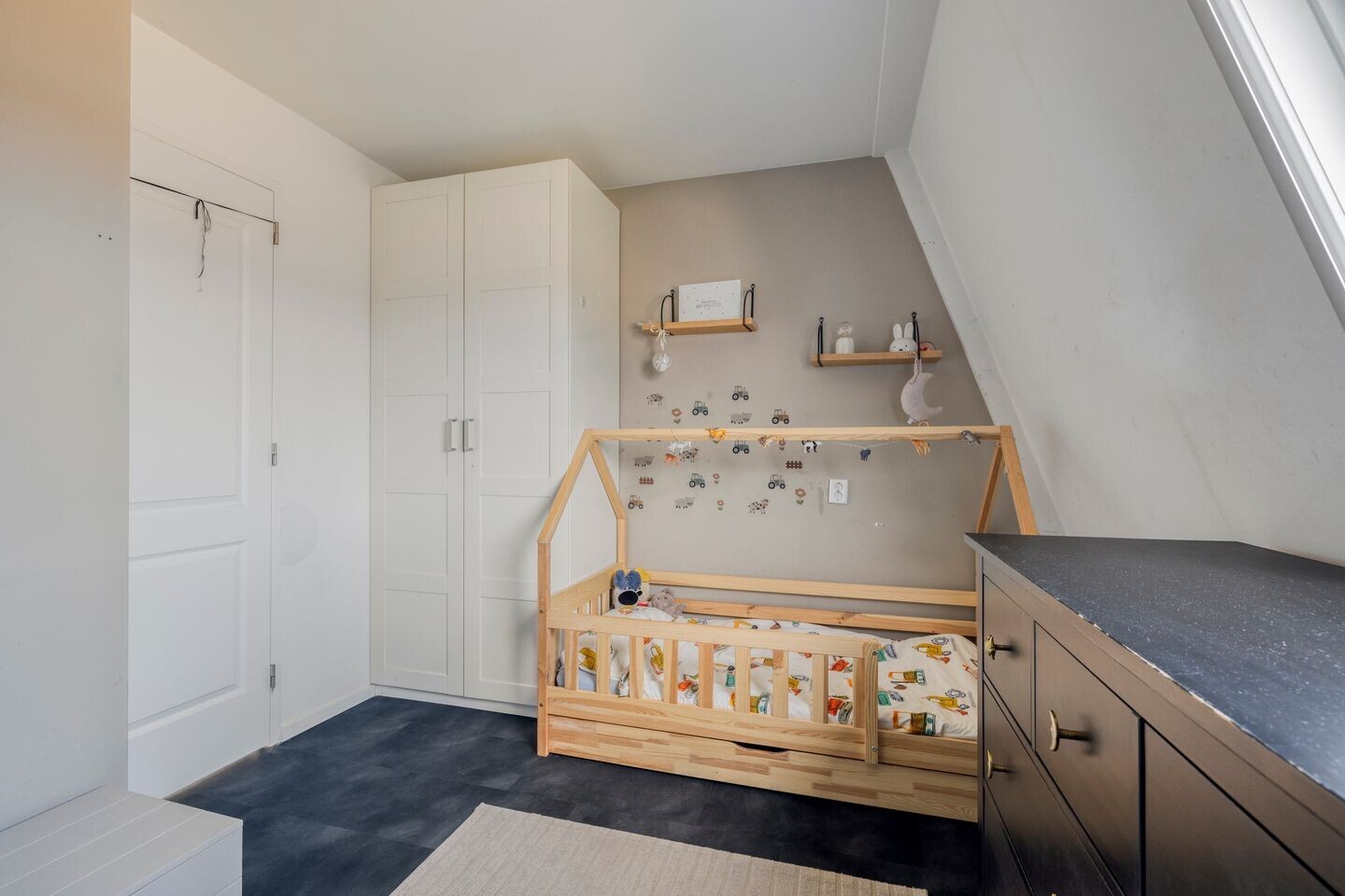 Hoekwoning te koop: Populierenlaan 25, Zegveld