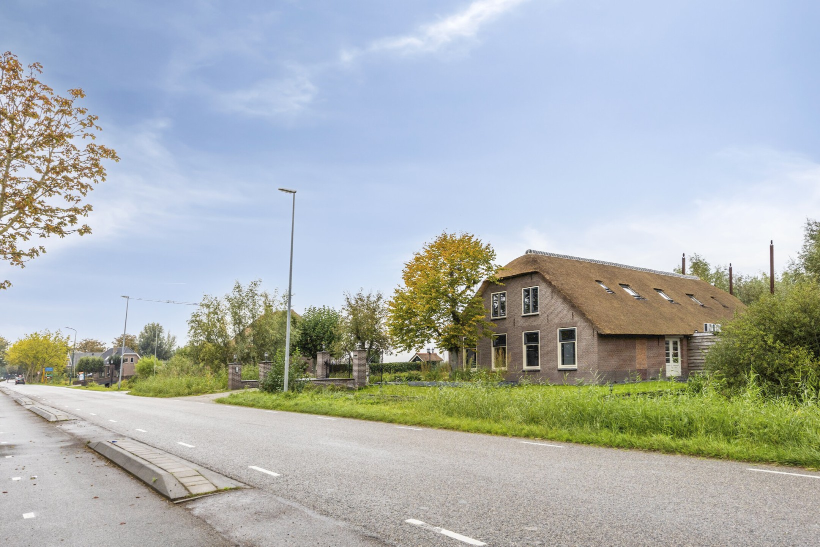 Vrijstaande woning te koop: Hoofdweg 106, Zegveld