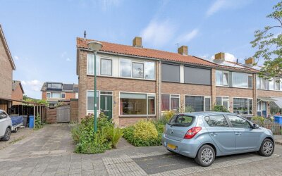 Dorpsstraat 16
