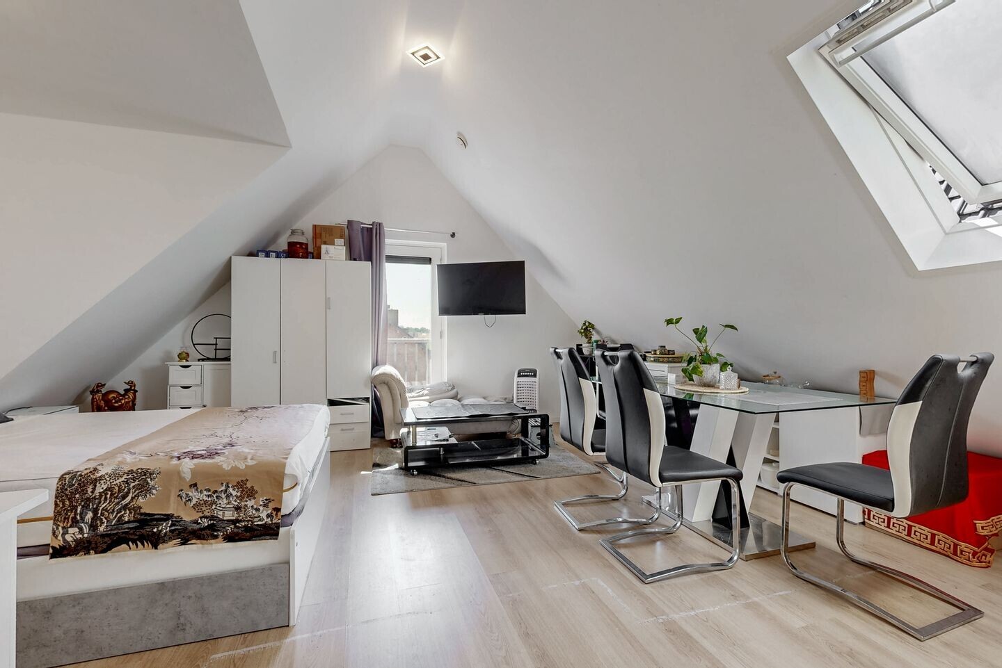 Studio te koop: Bernhardstraat 7B, Zegveld