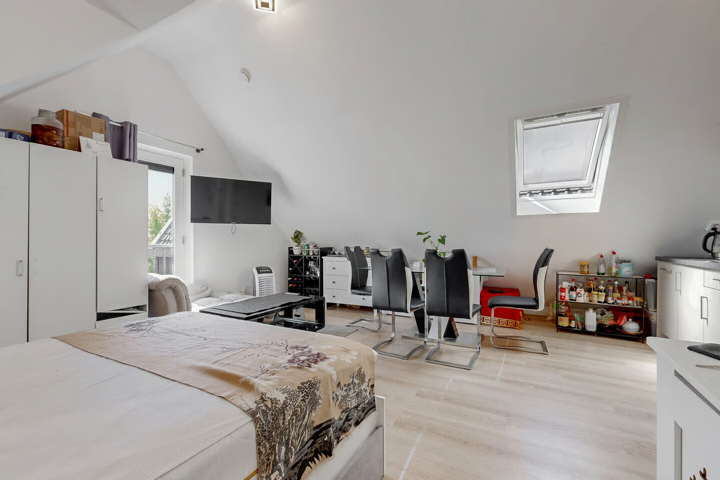 Studio te koop: Bernhardstraat 7B, Zegveld