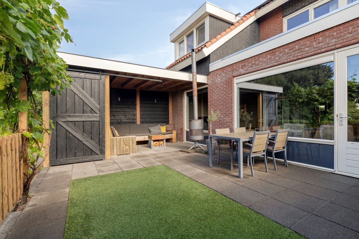 Hoekwoning te koop: Het Erf 31, Zegveld