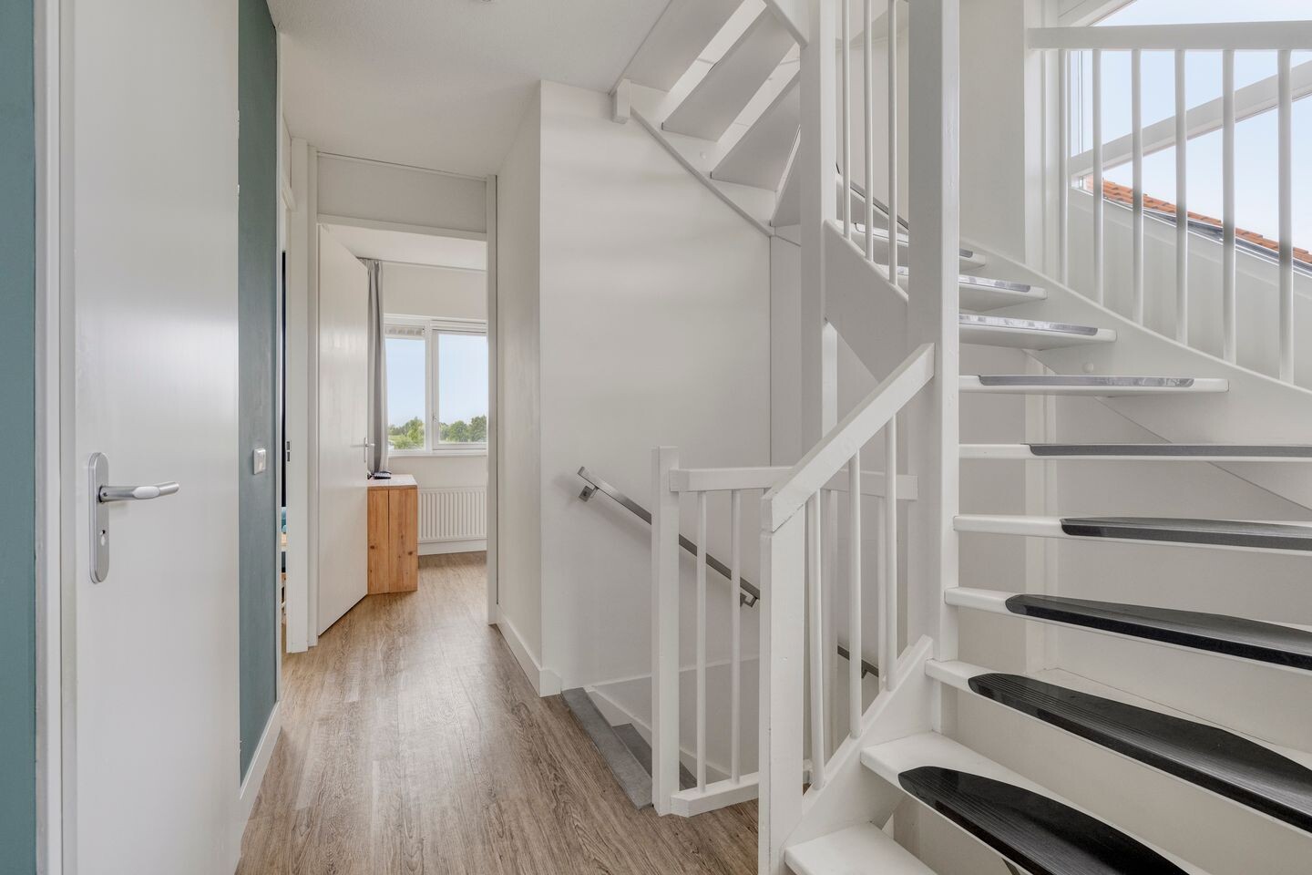 Hoekwoning te koop: Het Erf 31, Zegveld