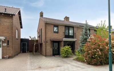 Uitweg 27