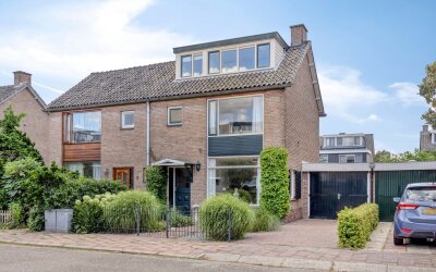 Esdoornlaan 7