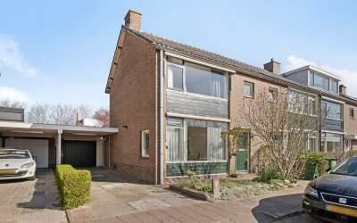 Esdoornlaan 28
