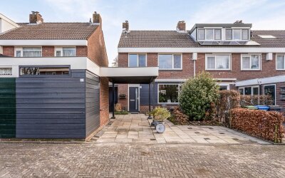 Stadhouders. 27