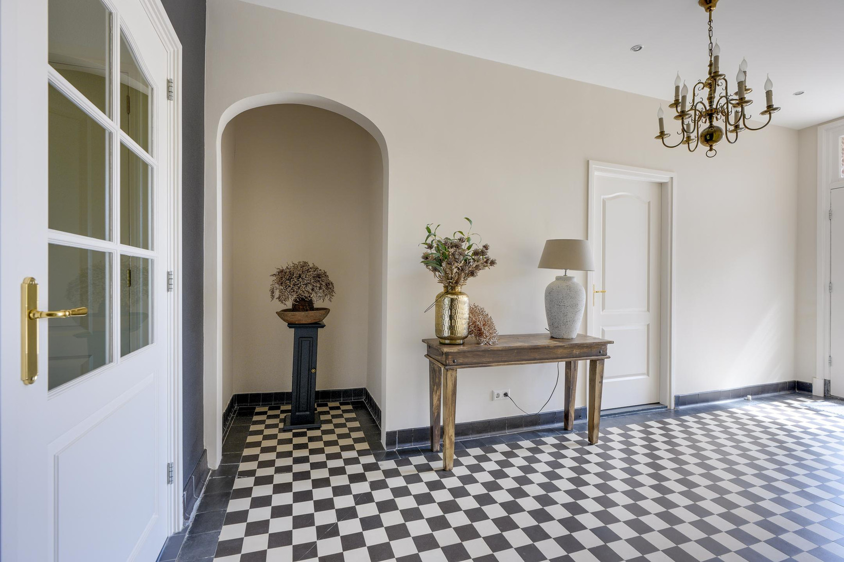 Vrijstaande woning te koop: Utrechtsestraatweg 39, Harmelen