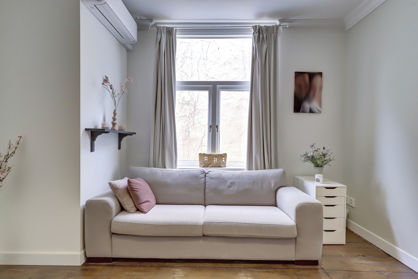 Tussenwoning te koop: Catharijnesingel 103, Utrecht