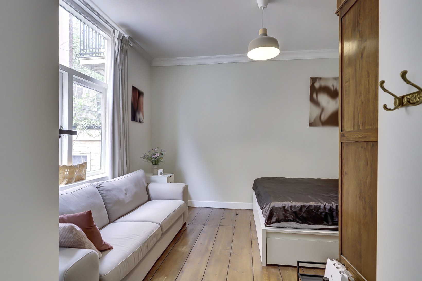 Tussenwoning te koop: Catharijnesingel 103, Utrecht