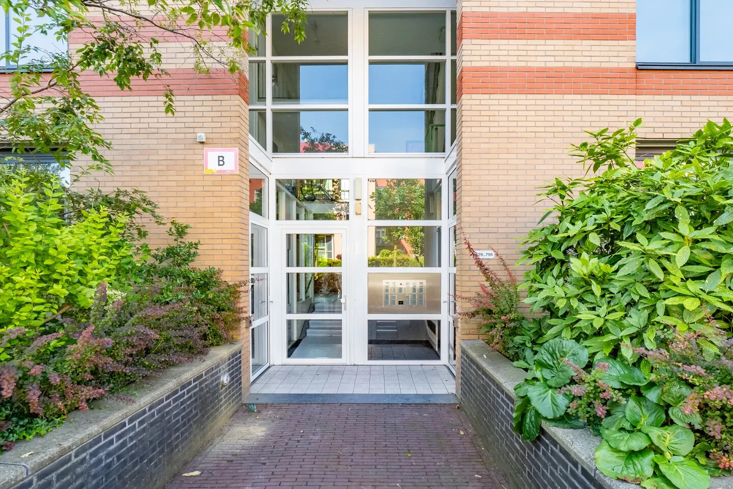 Appartement te koop: Arthur van Schendelstraat 749, Utrecht