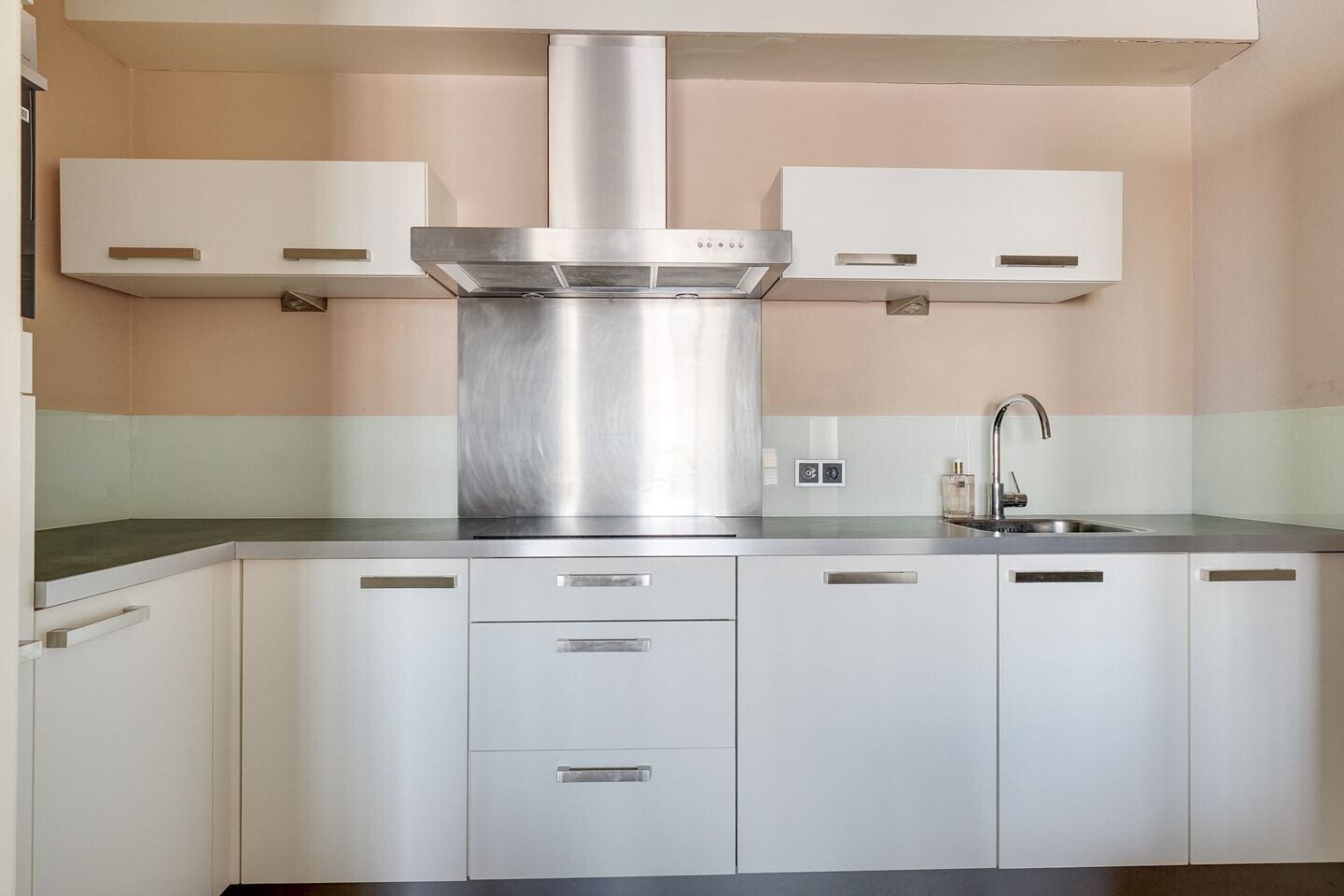 Appartement te koop: Arthur van Schendelstraat 749, Utrecht