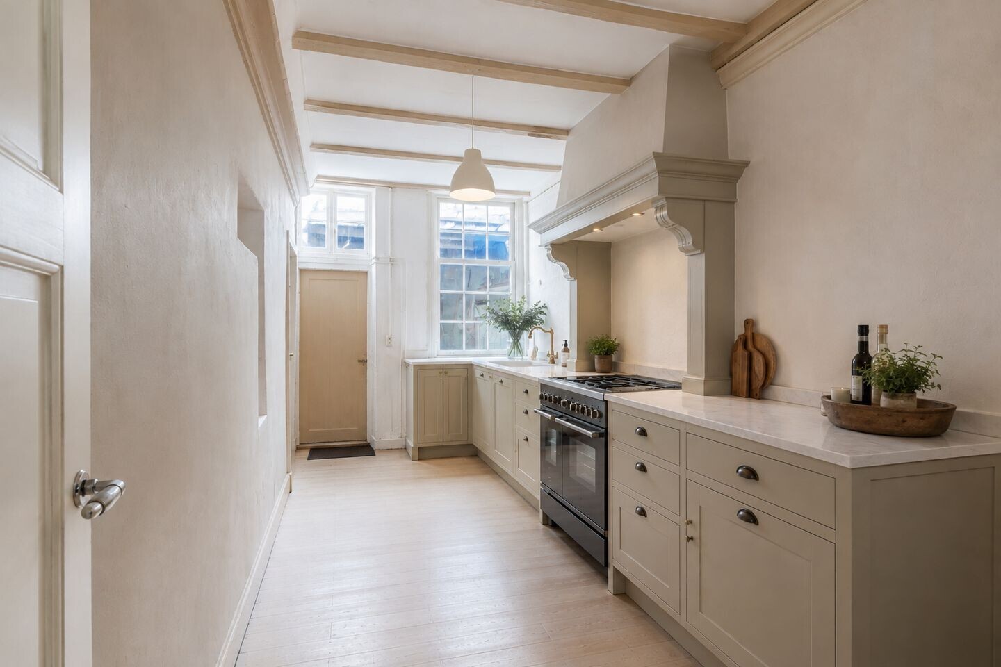 Tussenwoning te koop: Oudegracht 278, Utrecht