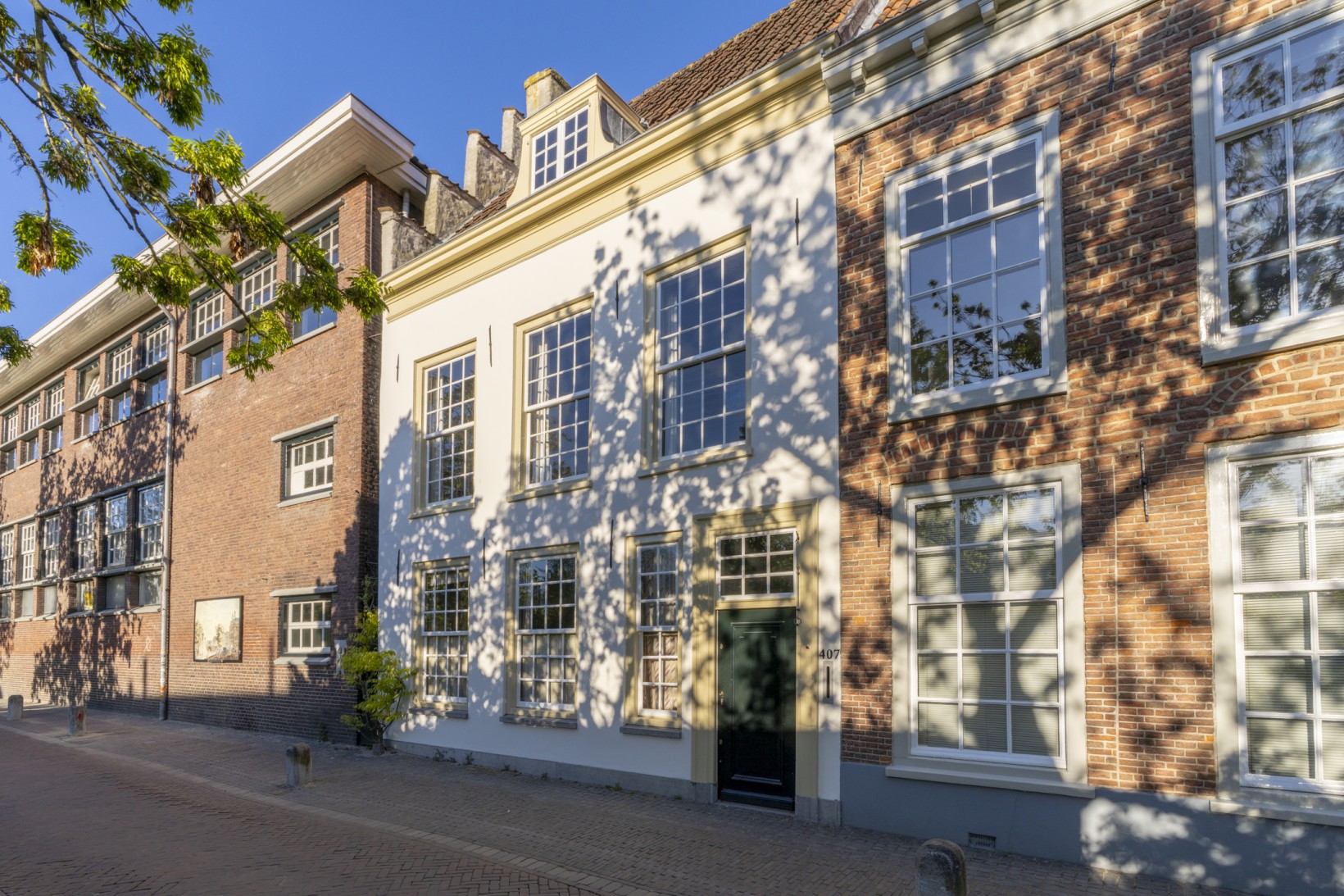 Tussenwoning te koop: Oudegracht 407, Utrecht