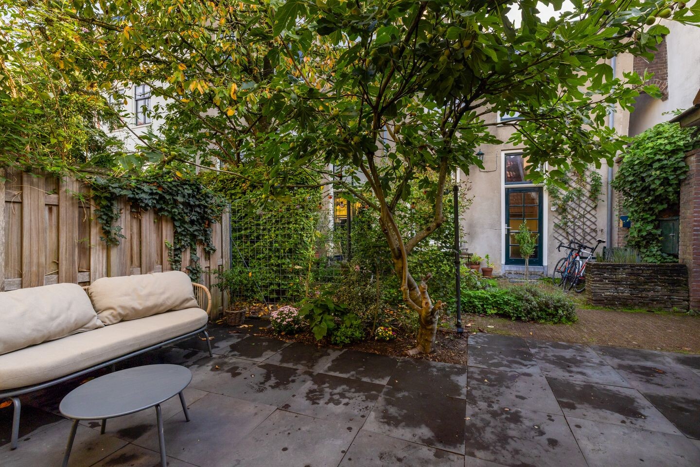 Twee-onder-één-kap te koop: Zwaansteeg 16, Utrecht