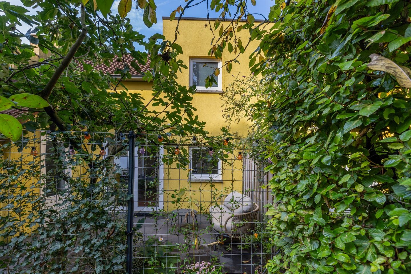 Twee-onder-één-kap te koop: Zwaansteeg 16, Utrecht
