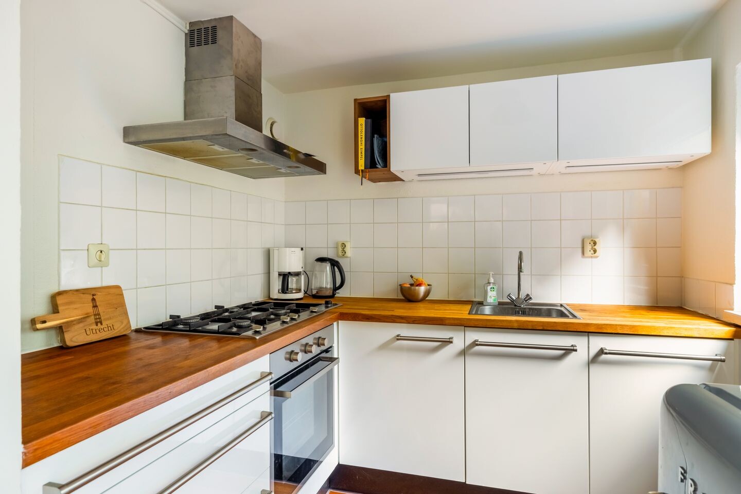Twee-onder-één-kap te koop: Zwaansteeg 16, Utrecht