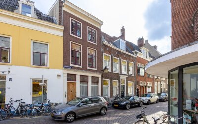 Ambachtstraat 13