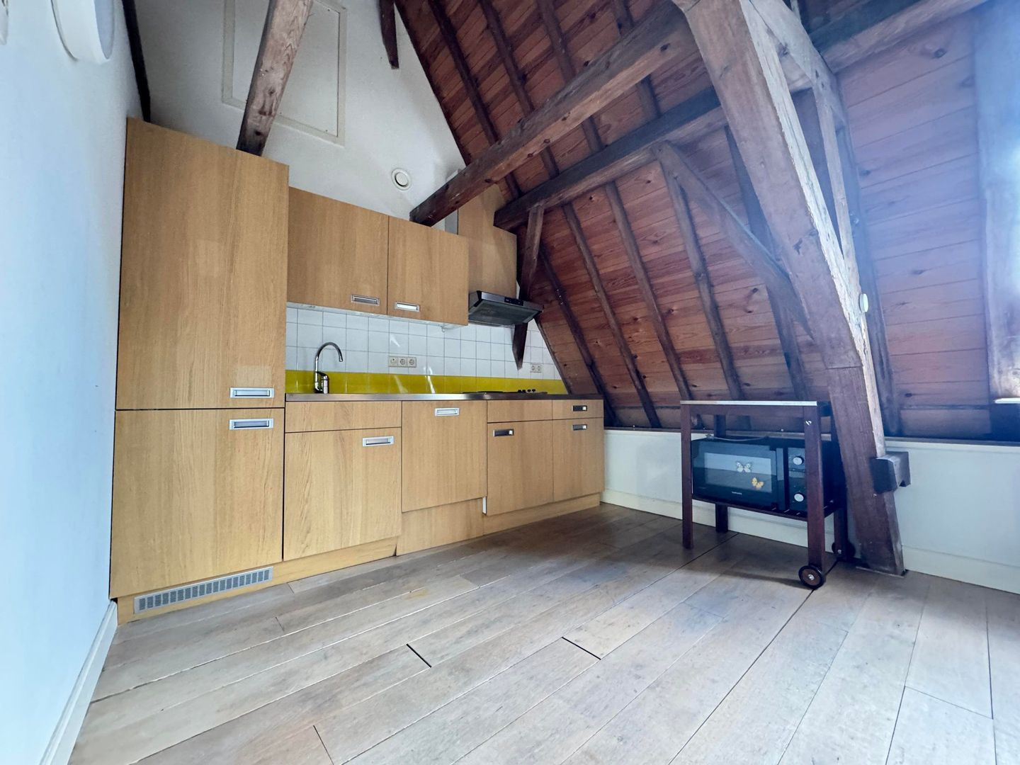 Appartement te huur: Kromme Nieuwegracht 11B, Utrecht