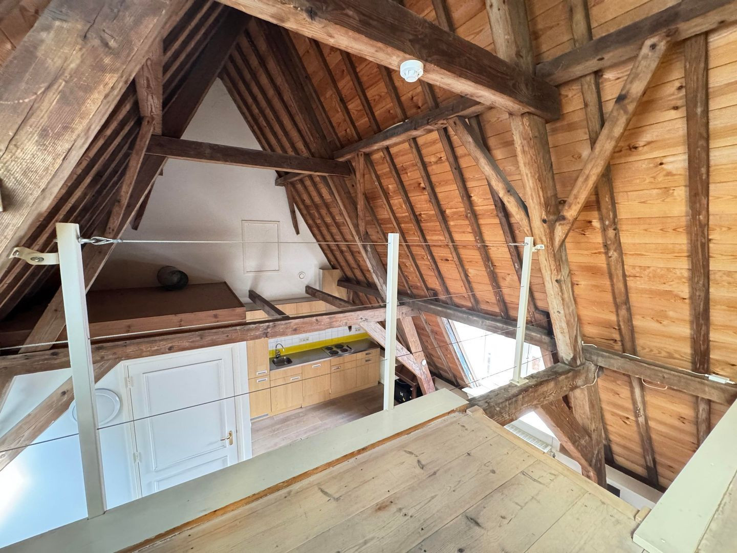 Appartement te huur: Kromme Nieuwegracht 11B, Utrecht