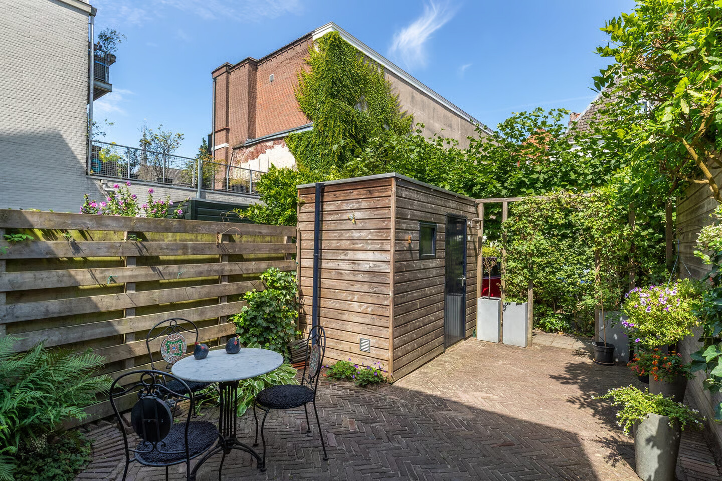 Tussenwoning te koop: Pieterskerkhof 19A, Utrecht