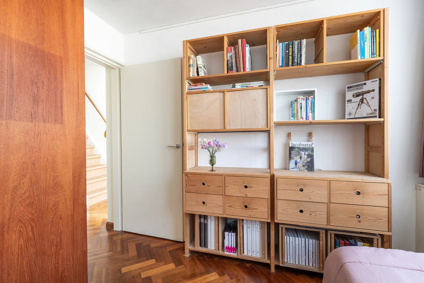 Tussenwoning te koop: Pieterskerkhof 19A, Utrecht