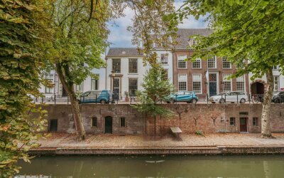 Nieuwegracht 67