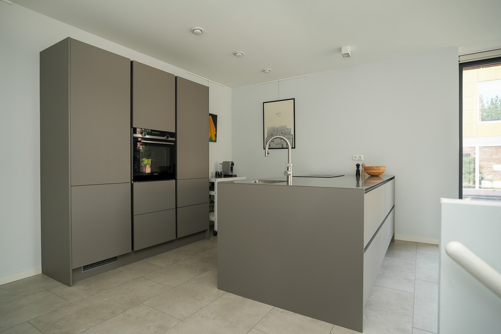 Appartement te koop: Vrouwjuttenhof 46, Utrecht
