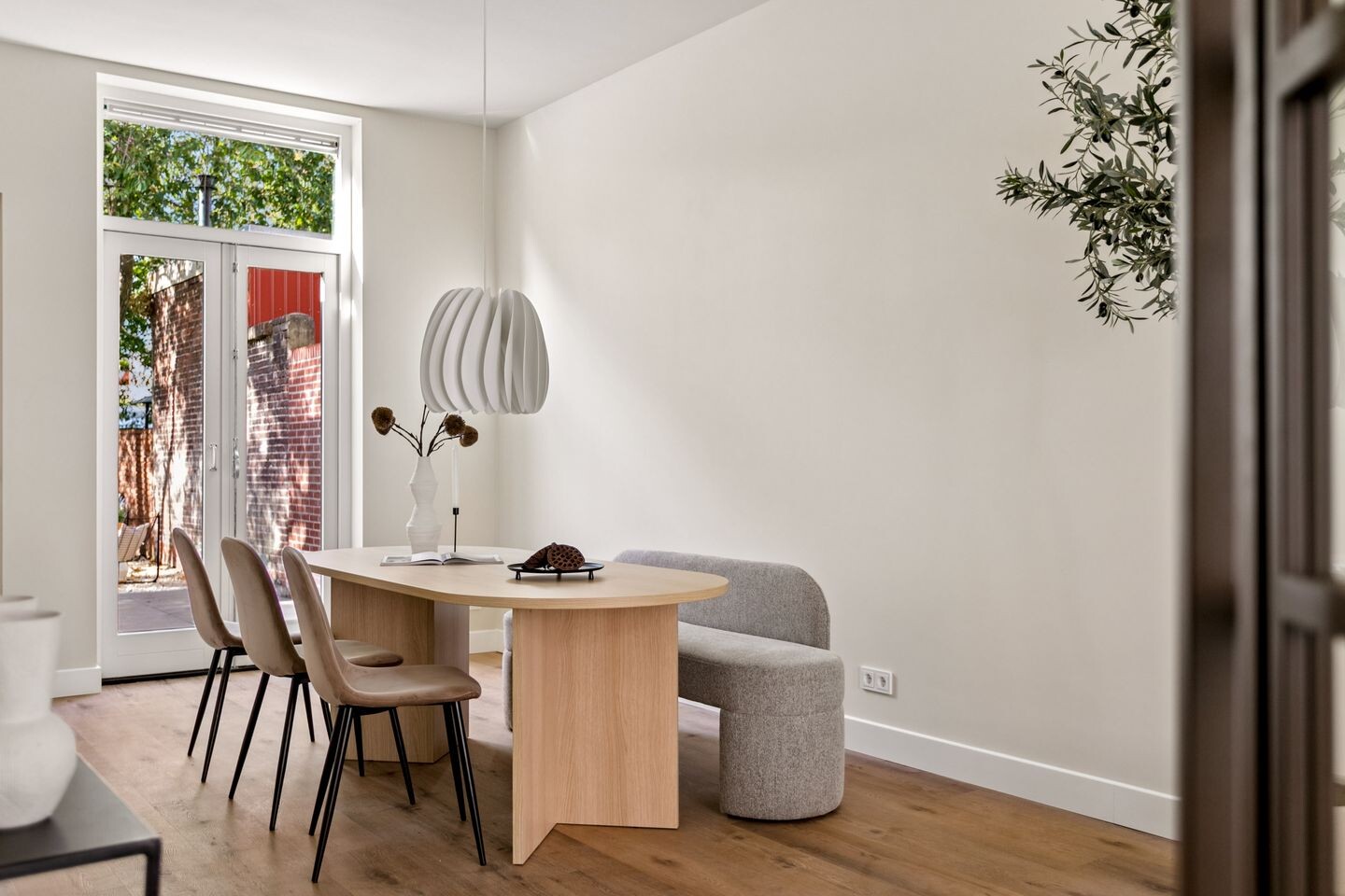 Tussenwoning te koop: Otterstraat 60, Utrecht